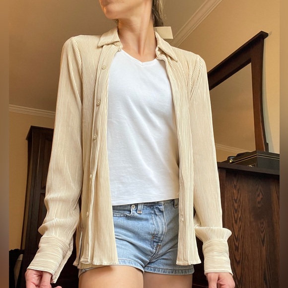 Abercrombie button down - Picture 3 of 4